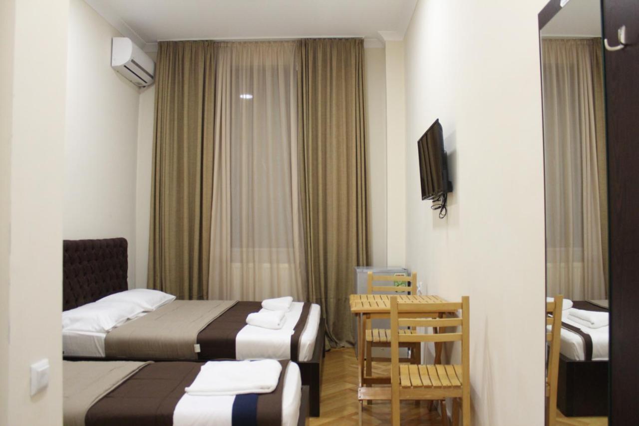 Brok'S Hotel Tbilisi ภายนอก รูปภาพ
